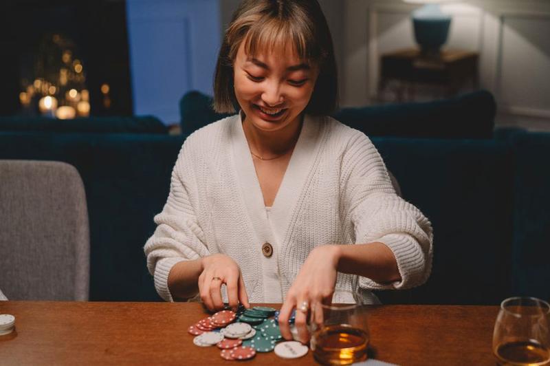 game dealer 8Day